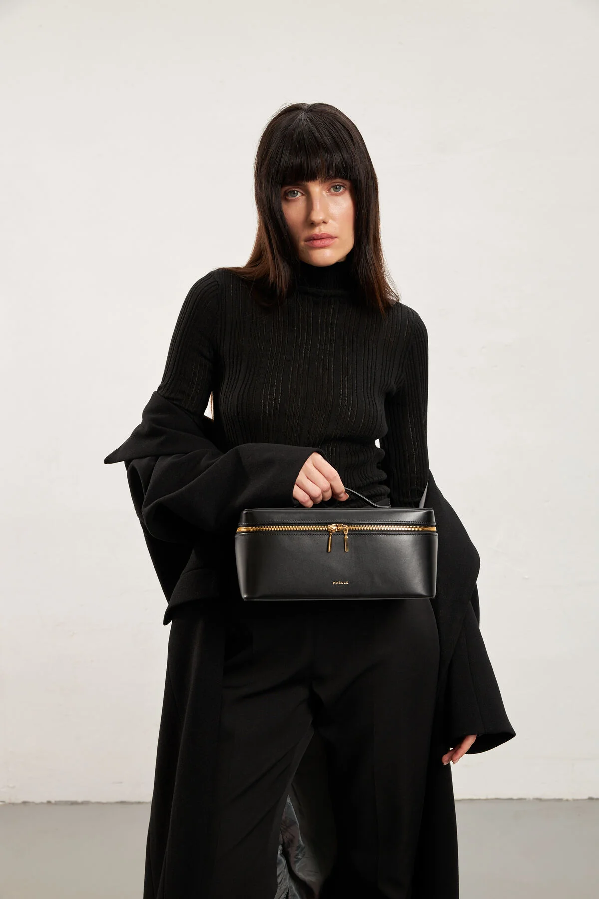 Large Lilibet Cosmetic Bag in Black - Image 5